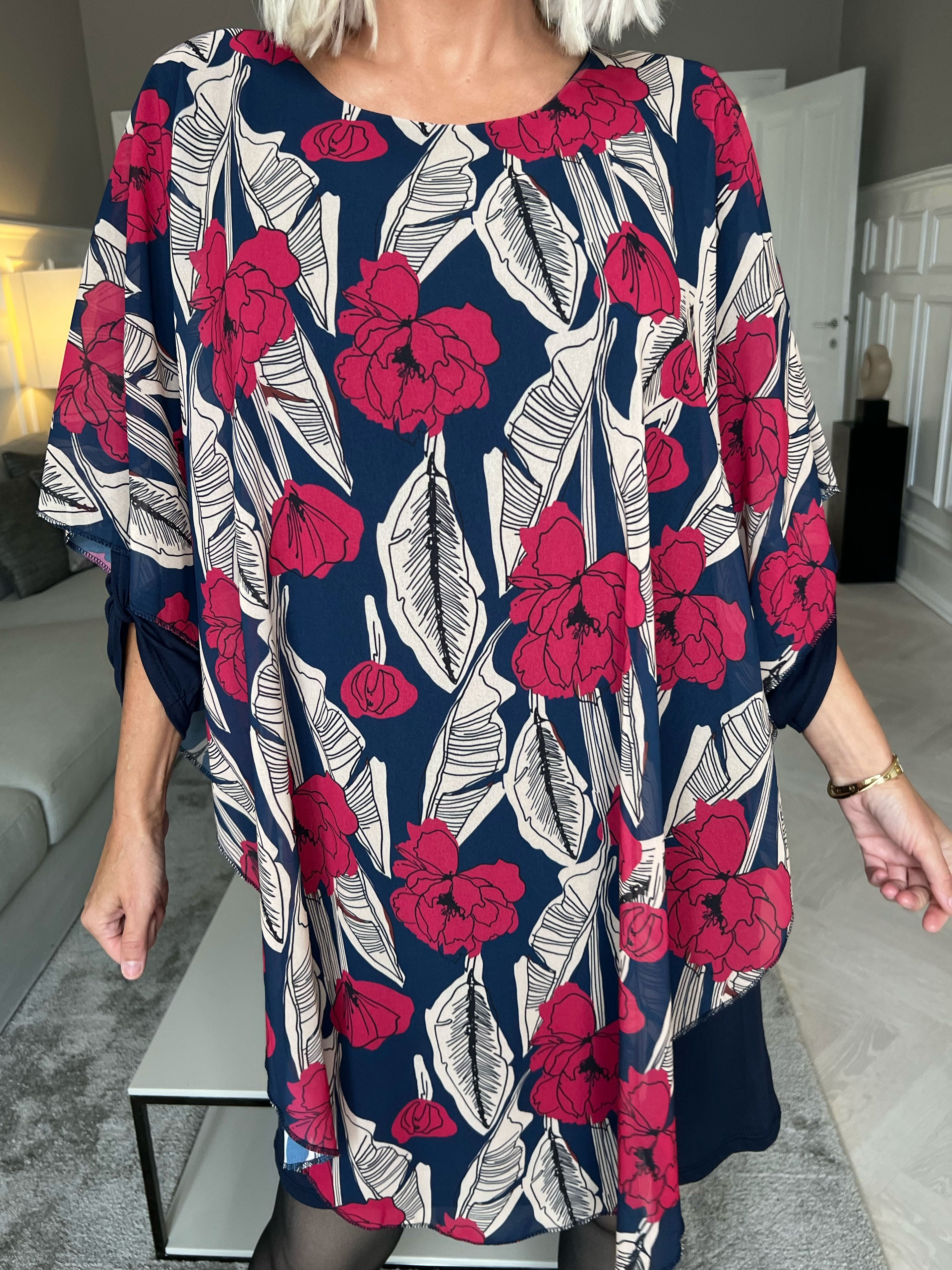 Kenya Feather Long Sleeve - Tunikaklänning med chiffonglager
